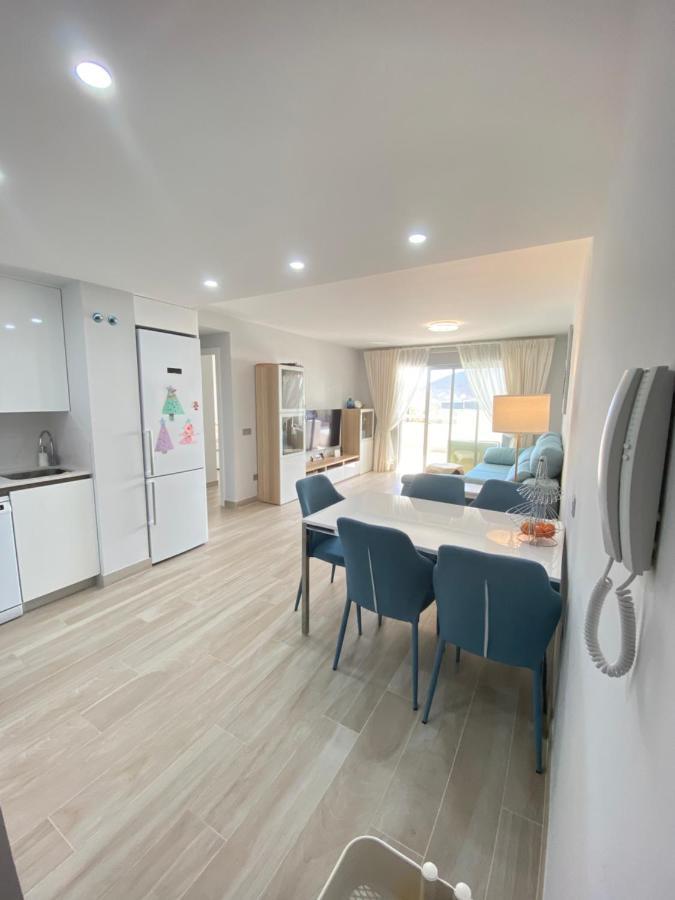 A Beautiful Apartment With A Beach View - La Tejita - El Medano Exteriör bild