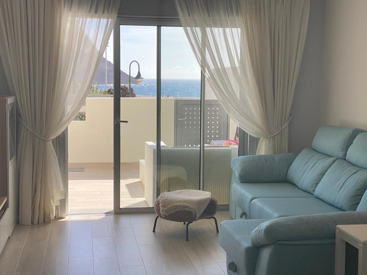 A Beautiful Apartment With A Beach View - La Tejita - El Medano Exteriör bild