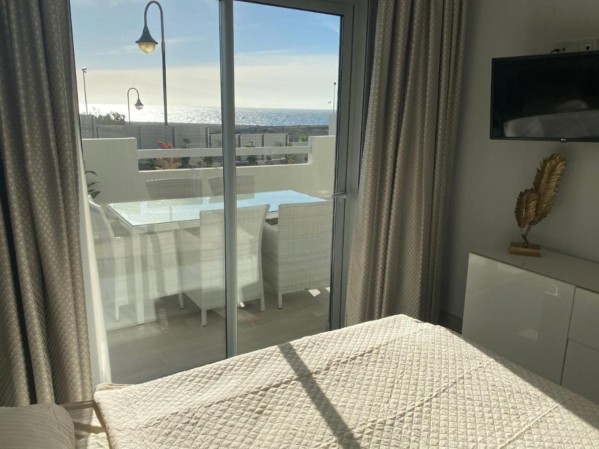 A Beautiful Apartment With A Beach View - La Tejita - El Medano Exteriör bild
