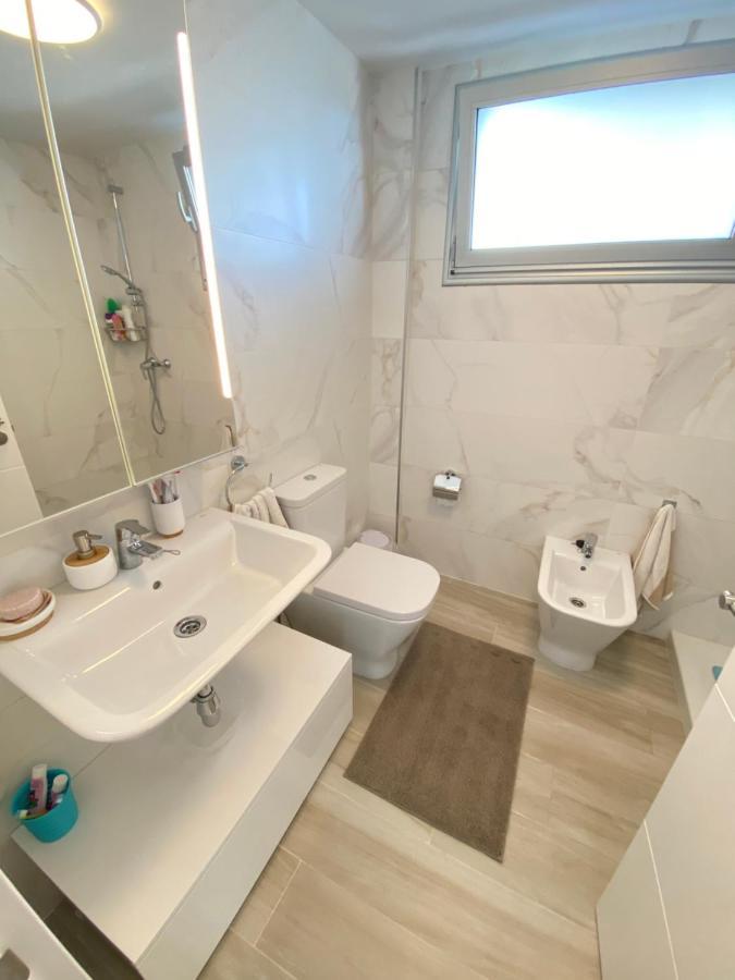 A Beautiful Apartment With A Beach View - La Tejita - El Medano Exteriör bild